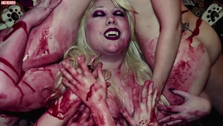 Dee Flowered pussy 99