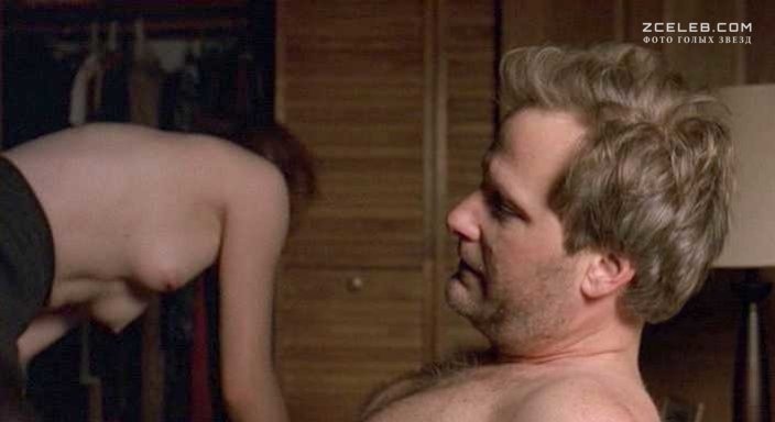 Emily Bergl naked