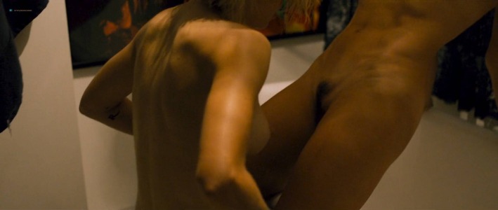 Erika Linder ass 43