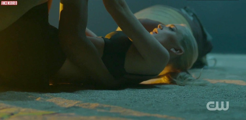 Jenny Boyd buttocks are visible 84