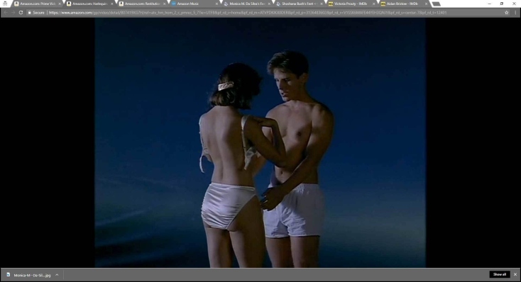 Jocelyn Snowdon boobs are visible