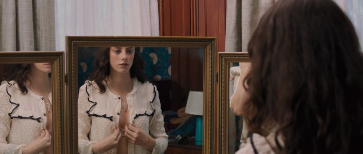 Kaya Scodelario no panties 46