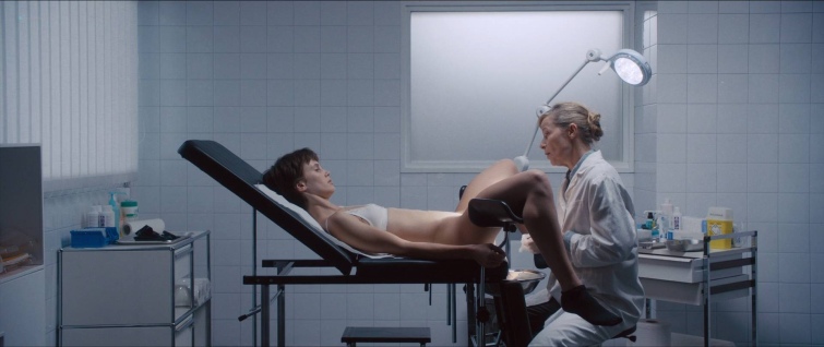 Marine Vacth breasts 78
