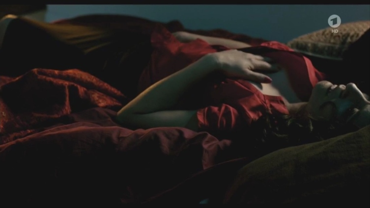 Meral Perin naked breasts 19