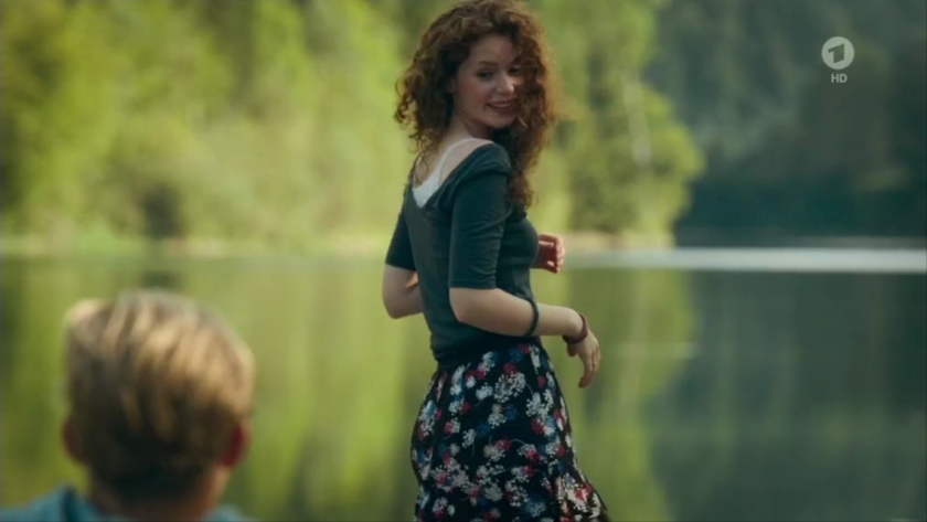 Nadja Sabersky no panties 25