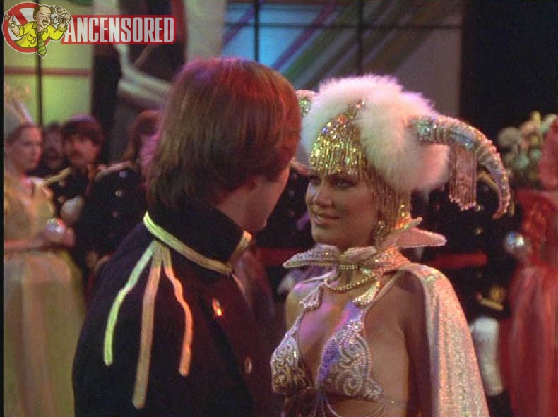 Pamela Hensley exposed ass