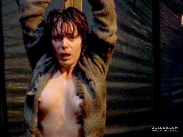 Sarah Deakins pussy