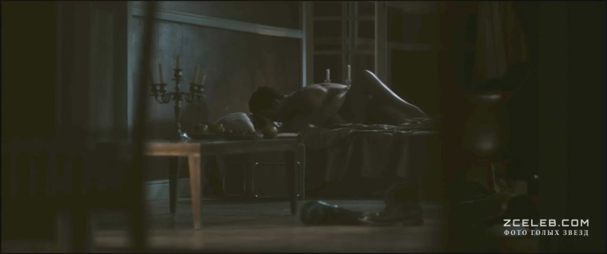 T Leon ass