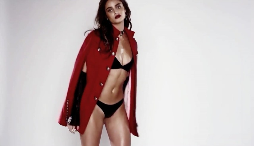 Taylor Hill legs